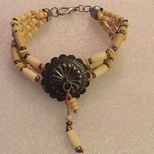 Bone beads bracelet ankle